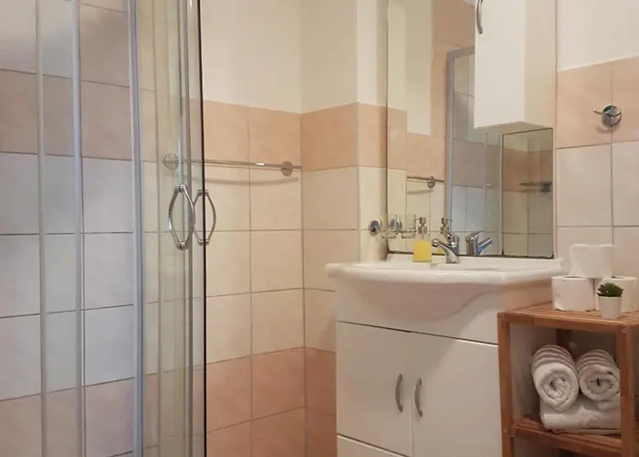 Zeleny Haj 3*